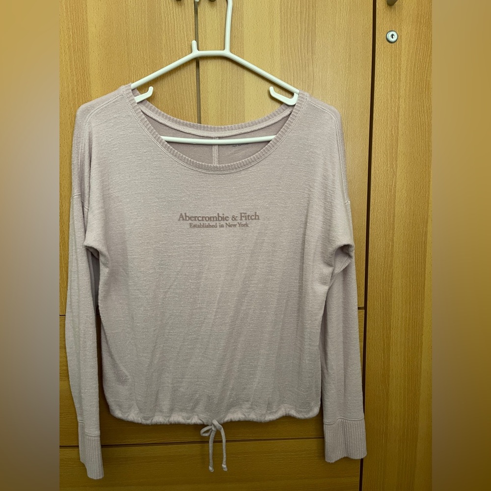 Abercrombie & Fitch Sweaters